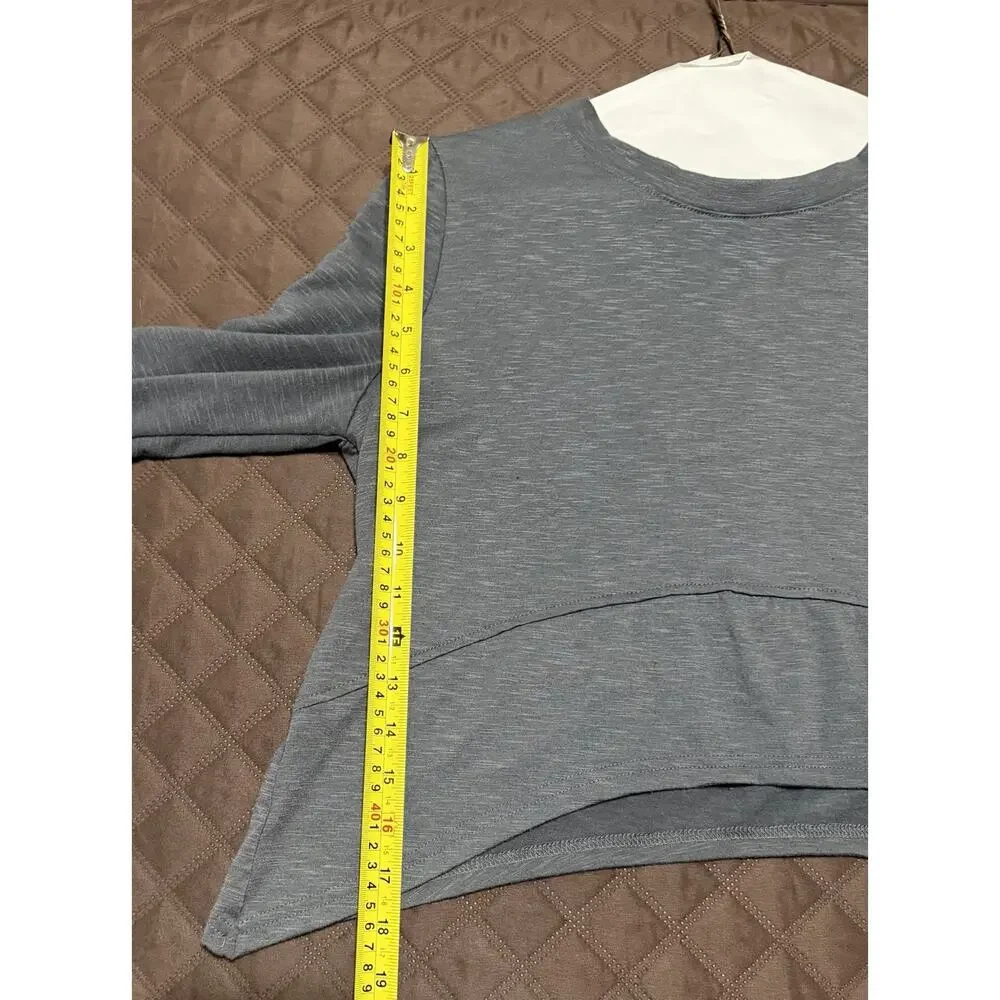 Women’s Long Sleeve Cropped Sharkbite Hem Tee In Dk. Gray -Size M - Picture 9 of 9